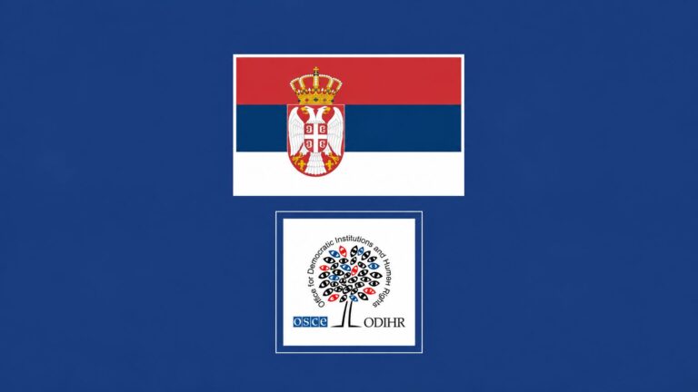Знамето на Србија и логото на ОДИХР/ОБСЕ на сина позадина, во контекст на изборниот процес во Србија.